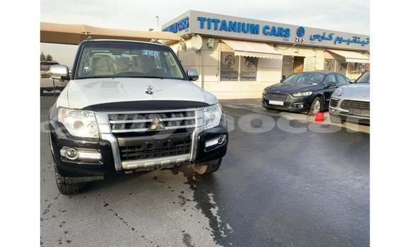 Buy Import Mitsubishi Pajero Black Car in Import - Dubai in Attapeu Province Buy Import Mitsubishi Pajero Black Car in Import - Dubai in Attapeu Province