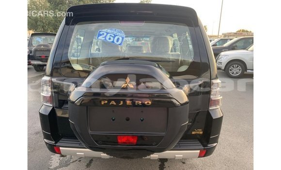 Buy Import Mitsubishi Pajero Black Car in Import - Dubai in Attapeu Province Buy Import Mitsubishi Pajero Black Car in Import - Dubai in Attapeu Province