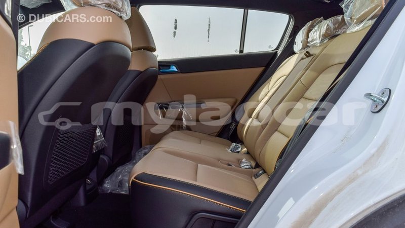 Big with watermark kia sportage attapeu province import dubai 3006
