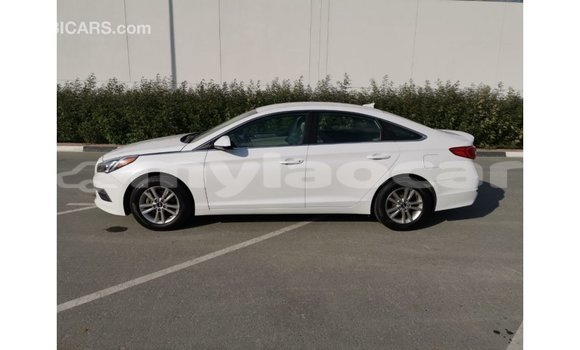 Buy Import Hyundai Sonata White Car in Import - Dubai in Attapeu Province Buy Import Hyundai Sonata White Car in Import - Dubai in Attapeu Province