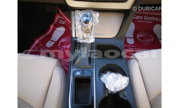 Buy Import Hyundai Sonata White Car in Import - Dubai in Attapeu Province Buy Import Hyundai Sonata White Car in Import - Dubai in Attapeu Province