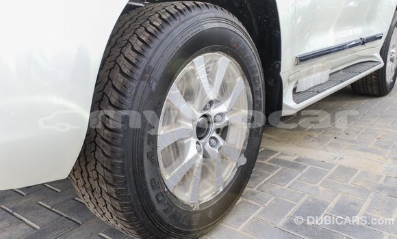 Buy Import Toyota Land Cruiser White Car in Import - Dubai in Attapeu Province Buy Import Toyota Land Cruiser White Car in Import - Dubai in Attapeu Province
