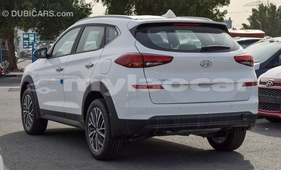 Buy Import Hyundai Tucson White Car in Import - Dubai in Attapeu Province Buy Import Hyundai Tucson White Car in Import - Dubai in Attapeu Province