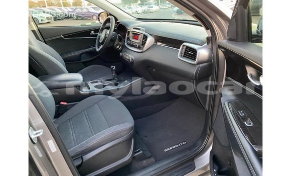 Buy Import Kia Sorento Other Car in Import - Dubai in Attapeu Province Buy Import Kia Sorento Other Car in Import - Dubai in Attapeu Province