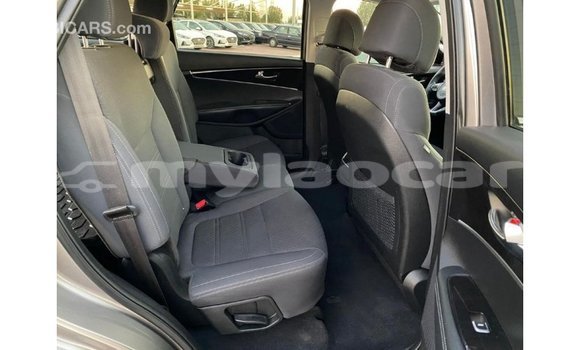 Buy Import Kia Sorento Other Car in Import - Dubai in Attapeu Province Buy Import Kia Sorento Other Car in Import - Dubai in Attapeu Province