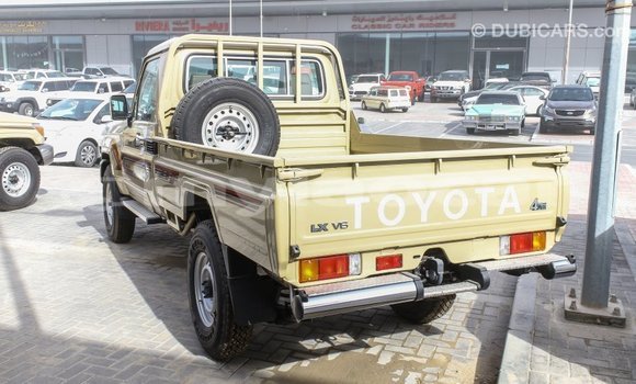 ຊື້ ການ ນຳ ເຂົ້າ Toyota Land Cruiser Beige ລົດ ໃນ Import - Dubai ໃນ Attapeu Province ຊື້ ການ ນຳ ເຂົ້າ Toyota Land Cruiser Beige ລົດ ໃນ Import - Dubai ໃນ Attapeu Province