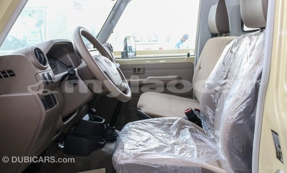 Buy Import Toyota Land Cruiser Beige Car in Import - Dubai in Attapeu Province Buy Import Toyota Land Cruiser Beige Car in Import - Dubai in Attapeu Province