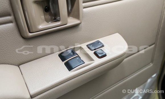 Buy Import Toyota Land Cruiser Beige Car in Import - Dubai in Attapeu Province Buy Import Toyota Land Cruiser Beige Car in Import - Dubai in Attapeu Province