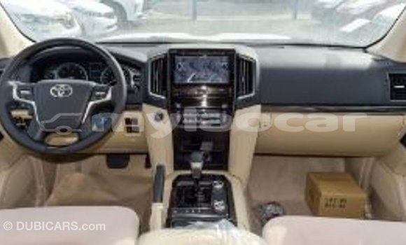 Buy Import Toyota Land Cruiser Other Car in Import - Dubai in Attapeu Province Buy Import Toyota Land Cruiser Other Car in Import - Dubai in Attapeu Province