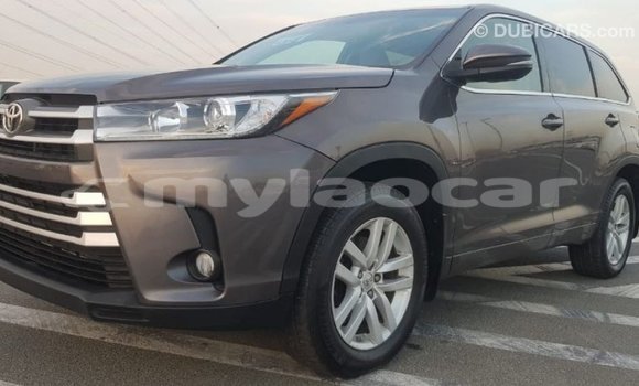 Buy Import Toyota Highlander Other Car in Import - Dubai in Attapeu Province Buy Import Toyota Highlander Other Car in Import - Dubai in Attapeu Province