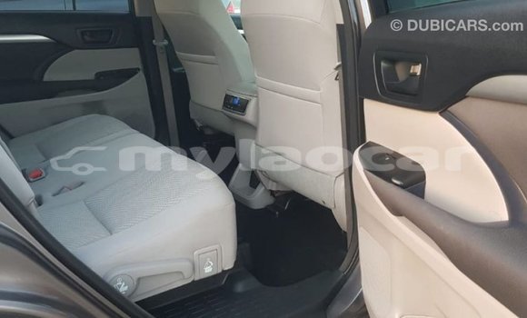 Buy Import Toyota Highlander Other Car in Import - Dubai in Attapeu Province Buy Import Toyota Highlander Other Car in Import - Dubai in Attapeu Province