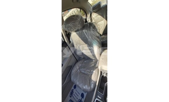 Buy Import Geely Emgrand 7 White Car in Import - Dubai in Attapeu Province Buy Import Geely Emgrand 7 White Car in Import - Dubai in Attapeu Province