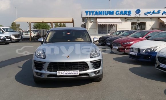 Buy Import Porsche Macan Other Car in Import - Dubai in Attapeu Province