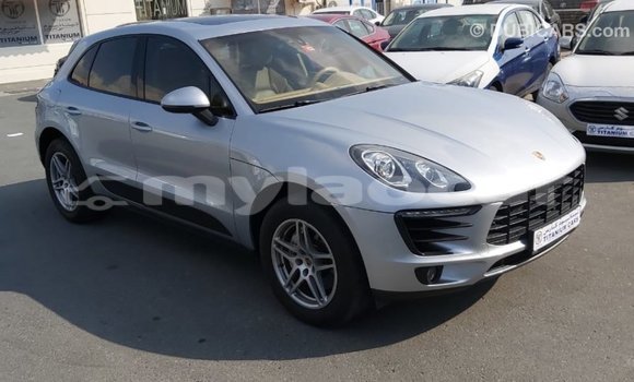 Buy Import Porsche Macan Other Car in Import - Dubai in Attapeu Province Buy Import Porsche Macan Other Car in Import - Dubai in Attapeu Province