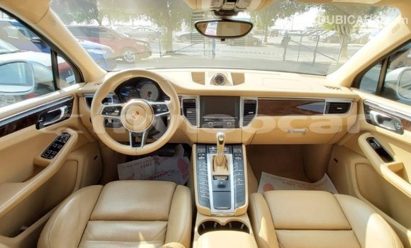Buy Import Porsche Macan Other Car in Import - Dubai in Attapeu Province Buy Import Porsche Macan Other Car in Import - Dubai in Attapeu Province