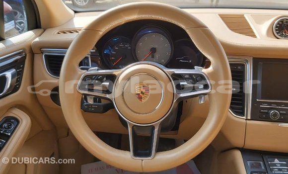 Buy Import Porsche Macan Other Car in Import - Dubai in Attapeu Province Buy Import Porsche Macan Other Car in Import - Dubai in Attapeu Province