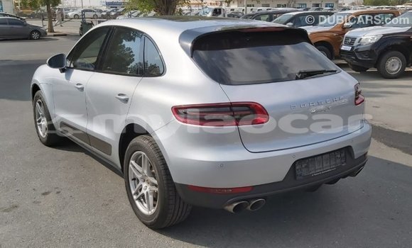 Buy Import Porsche Macan Other Car in Import - Dubai in Attapeu Province Buy Import Porsche Macan Other Car in Import - Dubai in Attapeu Province