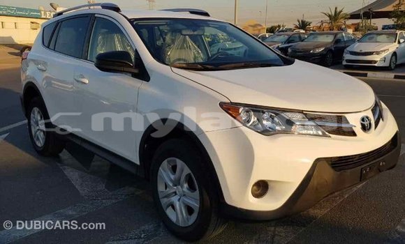 Buy Import Toyota RAV4 White Car in Import - Dubai in Attapeu Province Buy Import Toyota RAV4 White Car in Import - Dubai in Attapeu Province