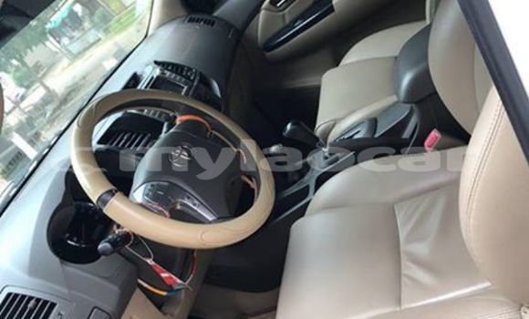 Buy Used Toyota Fortuner White Car in Vientiane in Vientiane Province Buy Used Toyota Fortuner White Car in Vientiane in Vientiane Province