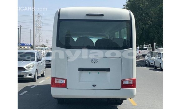 Buy Import Toyota Coaster White Car in Import - Dubai in Attapeu Province Buy Import Toyota Coaster White Car in Import - Dubai in Attapeu Province