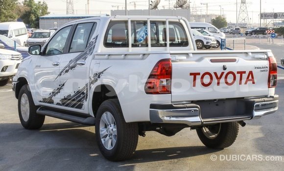 Buy Import Toyota Hilux White Car in Import - Dubai in Attapeu Province Buy Import Toyota Hilux White Car in Import - Dubai in Attapeu Province