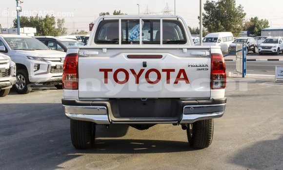 Buy Import Toyota Hilux White Car in Import - Dubai in Attapeu Province Buy Import Toyota Hilux White Car in Import - Dubai in Attapeu Province