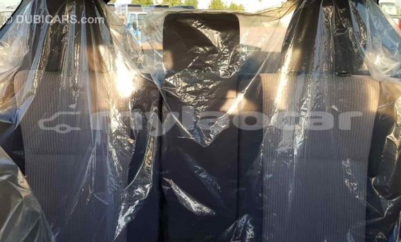 Buy Import Toyota RAV4 White Car in Import - Dubai in Attapeu Province Buy Import Toyota RAV4 White Car in Import - Dubai in Attapeu Province