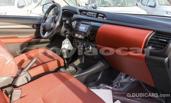 Buy Import Toyota Hilux White Car in Import - Dubai in Attapeu Province Buy Import Toyota Hilux White Car in Import - Dubai in Attapeu Province