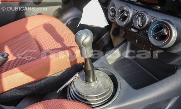 Buy Import Toyota Hilux White Car in Import - Dubai in Attapeu Province Buy Import Toyota Hilux White Car in Import - Dubai in Attapeu Province