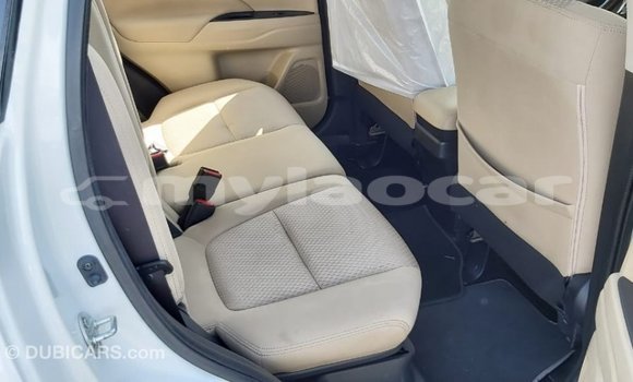 Buy Import Mitsubishi Outlander White Car in Import - Dubai in Attapeu Province Buy Import Mitsubishi Outlander White Car in Import - Dubai in Attapeu Province