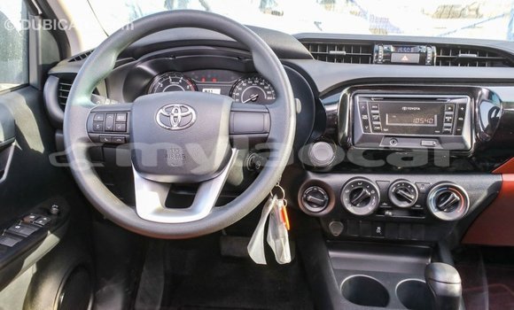 Buy Import Toyota Hilux White Car in Import - Dubai in Attapeu Province Buy Import Toyota Hilux White Car in Import - Dubai in Attapeu Province