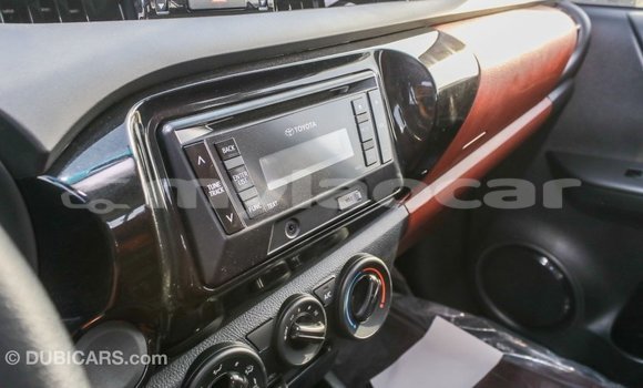 Buy Import Toyota Hilux White Car in Import - Dubai in Attapeu Province Buy Import Toyota Hilux White Car in Import - Dubai in Attapeu Province
