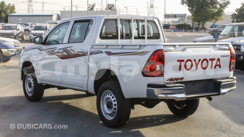 Big with watermark toyota hilux attapeu province import dubai 3062
