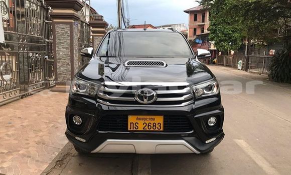 Buy Used Toyota Hilux Black Car in Vientiane in Vientiane Province Buy Used Toyota Hilux Black Car in Vientiane in Vientiane Province