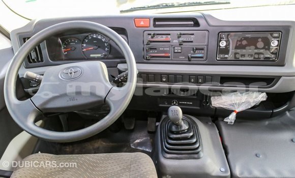 Buy Import Toyota Coaster White Car in Import - Dubai in Attapeu Province Buy Import Toyota Coaster White Car in Import - Dubai in Attapeu Province