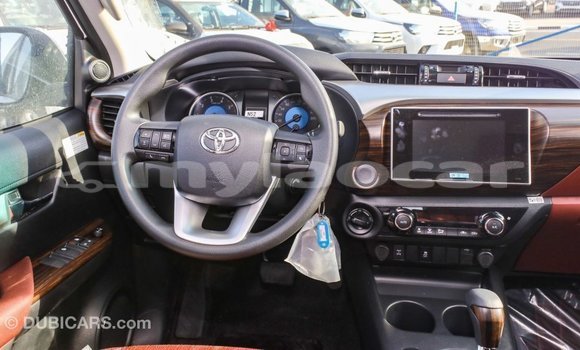 Buy Import Toyota Hilux White Car in Import - Dubai in Attapeu Province Buy Import Toyota Hilux White Car in Import - Dubai in Attapeu Province