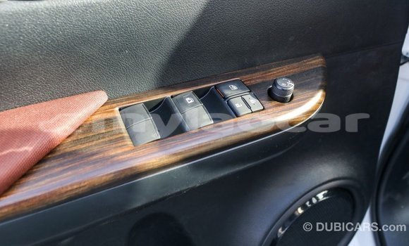 Buy Import Toyota Hilux White Car in Import - Dubai in Attapeu Province Buy Import Toyota Hilux White Car in Import - Dubai in Attapeu Province