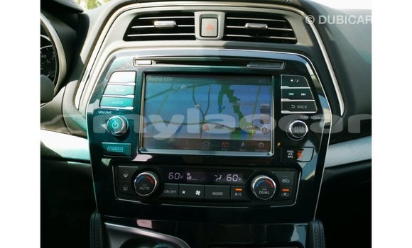 Acheter Import Voiture Nissan Maxima Blanc à Import - Dubai, Attapeu Province Acheter Import Voiture Nissan Maxima Blanc à Import - Dubai, Attapeu Province