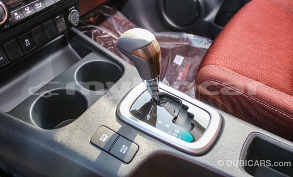 Buy Import Toyota Hilux White Car in Import - Dubai in Attapeu Province Buy Import Toyota Hilux White Car in Import - Dubai in Attapeu Province