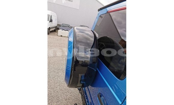 Buy Import Mercedes-Benz 190 (W201) Blue Car in Import - Dubai in Attapeu Province Buy Import Mercedes-Benz 190 (W201) Blue Car in Import - Dubai in Attapeu Province