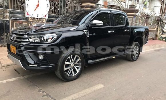 Buy Used Toyota Hilux Black Car in Vientiane in Vientiane Province Buy Used Toyota Hilux Black Car in Vientiane in Vientiane Province