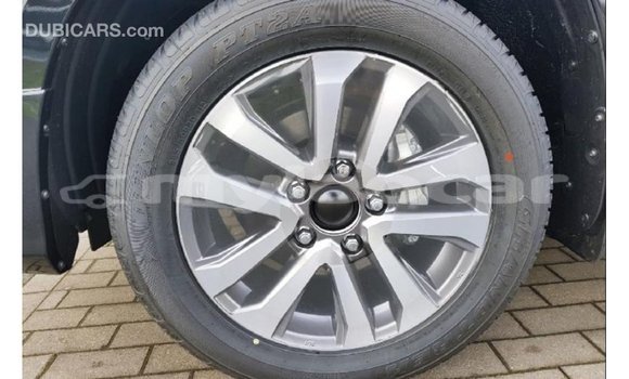 Acheter Import Voiture Toyota Land Cruiser Noir à Import - Dubai, Attapeu Province Acheter Import Voiture Toyota Land Cruiser Noir à Import - Dubai, Attapeu Province