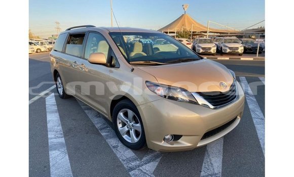 Buy Import Toyota Sienna Other Car in Import - Dubai in Attapeu Province Buy Import Toyota Sienna Other Car in Import - Dubai in Attapeu Province