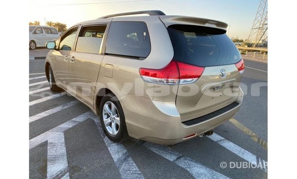 Buy Import Toyota Sienna Other Car in Import - Dubai in Attapeu Province Buy Import Toyota Sienna Other Car in Import - Dubai in Attapeu Province