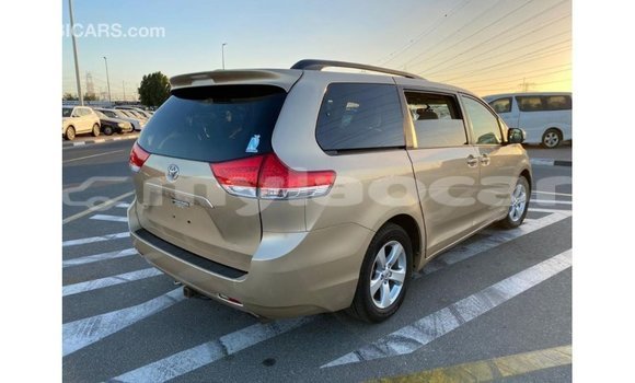 Buy Import Toyota Sienna Other Car in Import - Dubai in Attapeu Province Buy Import Toyota Sienna Other Car in Import - Dubai in Attapeu Province
