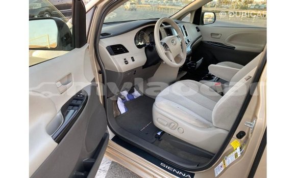 Buy Import Toyota Sienna Other Car in Import - Dubai in Attapeu Province Buy Import Toyota Sienna Other Car in Import - Dubai in Attapeu Province