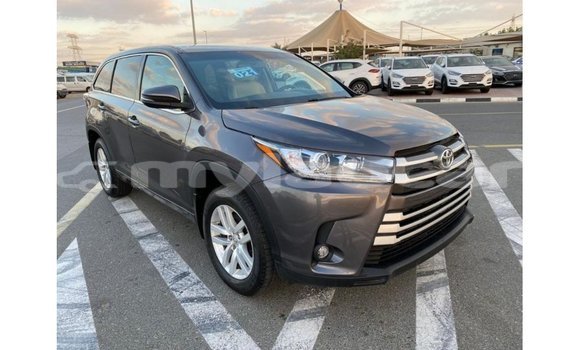 Buy Import Toyota Highlander Other Car in Import - Dubai in Attapeu Province Buy Import Toyota Highlander Other Car in Import - Dubai in Attapeu Province