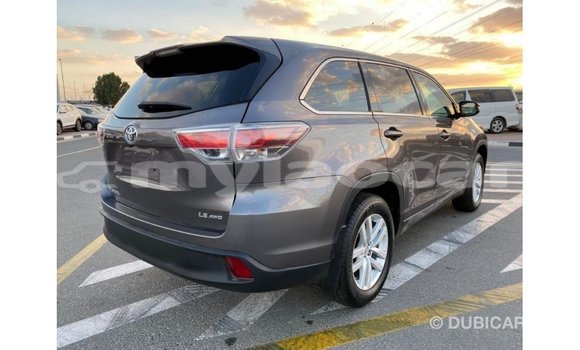 Buy Import Toyota Highlander Other Car in Import - Dubai in Attapeu Province Buy Import Toyota Highlander Other Car in Import - Dubai in Attapeu Province