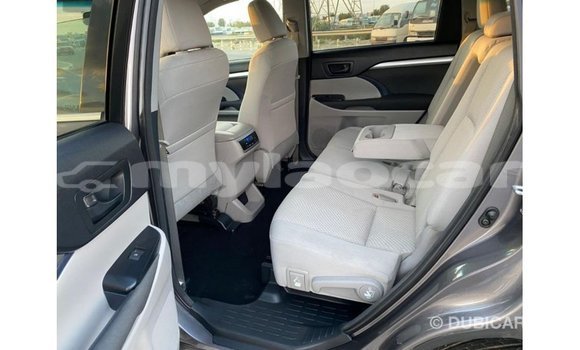 Buy Import Toyota Highlander Other Car in Import - Dubai in Attapeu Province Buy Import Toyota Highlander Other Car in Import - Dubai in Attapeu Province