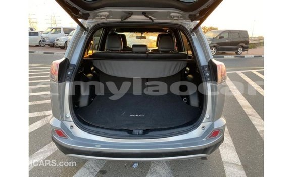 Acheter Import Voiture Toyota 4Runner Autre à Import - Dubai, Attapeu Province Acheter Import Voiture Toyota 4Runner Autre à Import - Dubai, Attapeu Province